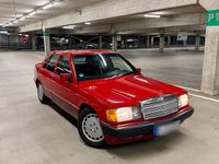 Gebraucht Mercedes 190 131 PS (96 kW) 1991 Rot Limousine