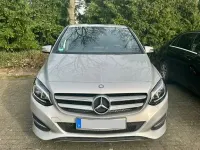 Gebraucht Mercedes B200 136 PS (100 kW) 2015 Silber Kleinwagen