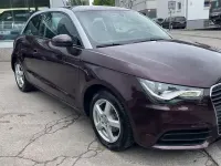 Używany Audi A1 Attraction 86 KM (63 kW) 2011 Czerwony Hatchback