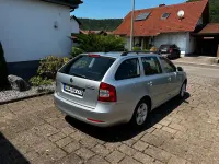 Gebraucht Skoda Octavia GreenLine 105 PS (77 kW) 2011 Silber Kombi