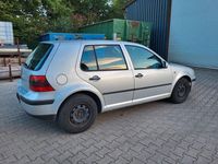 Gebraucht VW Golf IV Comfortline 105 PS (77 kW) 2002 Silber Limousine
