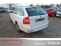 Gebraucht Skoda Octavia Ambiente 122 PS (89 kW) 2009 Weiß Kombi