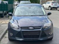 Gebraucht Ford Focus Titanium 116 PS (85 kW) 2013 Grau Kombi