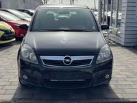 Gebraucht Opel Zafira Catch Me 140 PS (102 kW) 2007 Saphirschwarz mi2 Van / Kleinbus