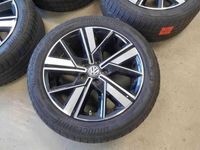 Gebraucht VW Multivan Highline 204 PS (150 kW) 2022 Deep black perleffekt Van