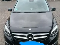 Gebraucht Mercedes B250 211 PS (155 kW) 2015 Schwarz Kleinwagen