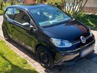 Second-hand VW up! 60 CP (44 kW) 2018 Negru Hatchback