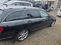 Gebraucht Mercedes C220 170 PS (125 kW) 2014 Schwarz Kombi