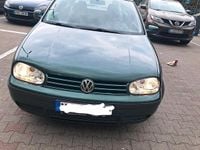Second-hand VW Golf IV 75 CP (55 kW) 2000 Verde Hatchback