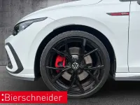 Gebraucht VW Golf VIII GTI 245 PS (180 kW) 2024 Weiss Limousine