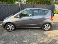 Gebraucht Mercedes A180 Avantgarde 109 PS (80 kW) 2010 Grau Kleinwagen