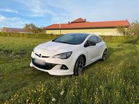 Gebraucht Opel Astra GTC OPC 200 PS (147 kW) 2015 Weiß Limousine