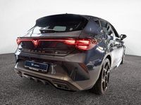 Neu Cupra Leon 150 PS (110 kW) 2025 Magnetic grau Limousine