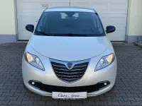 Gebraucht Lancia Ypsilon Platinum 86 PS (63 kW) 2012 Weiß Kleinwagen