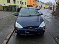 Gebraucht Ford Focus 75 PS (55 kW) 2000 Blau Kleinwagen