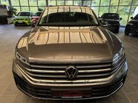 Gebraucht VW Touareg Elegance 231 PS (169 kW) 2025 Grau SUV