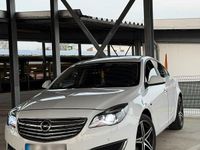 Gebraucht Opel Insignia 131 PS (96 kW) 2013 Weiß Limousine