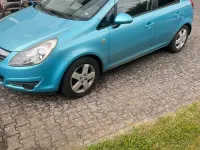 Gebraucht Opel Corsa Edition 80 PS (58 kW) 2010 Blau Kleinwagen