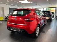 Gebraucht Renault Clio IV Luxe 90 PS (66 kW) 2013 Rot Kleinwagen
