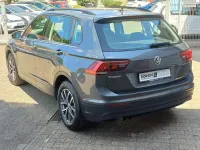 Gebraucht VW Tiguan Trendline 125 PS (91 kW) 2018 Grau SUV