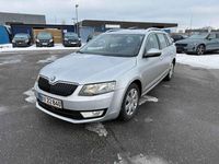 Gebraucht Skoda Octavia Elegance 140 PS (102 kW) 2014 Silber Kleinwagen