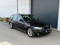 Gebraucht BMW 325 204 PS (150 kW) 2011 Schwarz Kombi