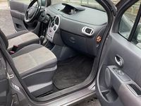 Gebraucht Renault Modus Dynamique 111 PS (81 kW) 2009 Grau Van / Kleinbus