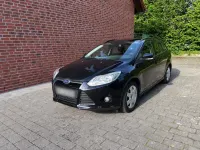Gebraucht Ford Focus 101 PS (74 kW) 2013 Schwarz Limousine