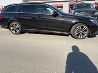 Gebraucht Mercedes E200 Avantgarde 136 PS (100 kW) 2015 Schwarz Kombi