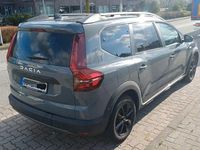 Gebraucht Dacia Jogger Extreme 101 PS (74 kW) 2023 Grau Van / Kleinbus