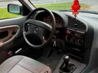 Gebraucht BMW 316 102 PS (75 kW) 1992 Grau Limousine