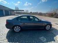 Gebraucht BMW 320 150 PS (110 kW) 2006 Grau Limousine