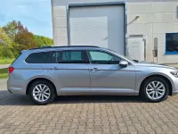 Gebraucht VW Passat Business 150 PS (110 kW) 2022 Silber Kombi