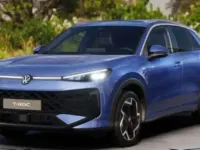 Neu VW T-Roc R-line 150 PS (110 kW) 2026 Blau SUV