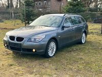 Gebraucht BMW 525 177 PS (130 kW) 2004 Grau Kombi
