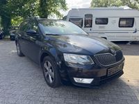 Gebraucht Skoda Octavia Elegance 150 PS (110 kW) 2015 Schwarz Kombi