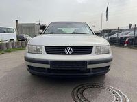 Occasion VW Passat Basis 150 ch (110 kW) 1997 Argent Berline