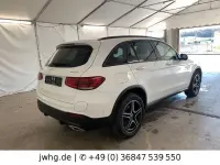 Gebraucht Mercedes GLC300de AMG 306 PS (225 kW) 2021 Andere Limousine