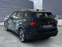 Gebraucht VW Tiguan Goal 150 PS (110 kW) 2024 Nightshade blue (metallic) SUV
