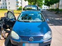 Gebraucht VW Golf V 75 PS (55 kW) 2004 Blau Kleinwagen