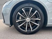Gebraucht Volvo V60 Plus 455 PS (334 kW) 2024 Grau Kombi