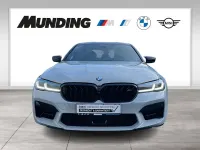 Gebraucht BMW M5 M Sport 625 PS (459 kW) 2023 Gold Limousine