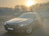 Gebraucht BMW 530 245 PS (180 kW) 2010 Grau Limousine