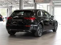 Gebraucht Mercedes A200 Progressive 150 PS (110 kW) 2025 Schwarz Limousine