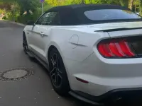 Gebraucht Ford Mustang 317 PS (233 kW) 2018 Weiß Cabrio