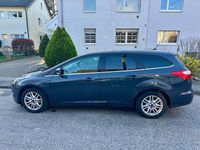 Gebraucht Ford Focus 125 PS (91 kW) 2014 Blau Limousine