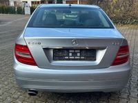 Gebraucht Mercedes C220 Avantgarde 170 PS (125 kW) 2012 Silber Limousine