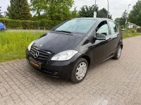 Gebraucht Mercedes A180 109 PS (80 kW) 2010 Schwarz Kleinwagen