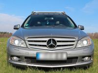 Gebraucht Mercedes 320 224 PS (164 kW) 2009 Grau Kombi
