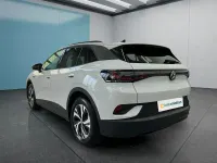 Gebraucht VW ID.4 Pure 125 kW (170 PS) 2024 Weiß SUV